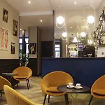 Moris Grands Boulevards Paris