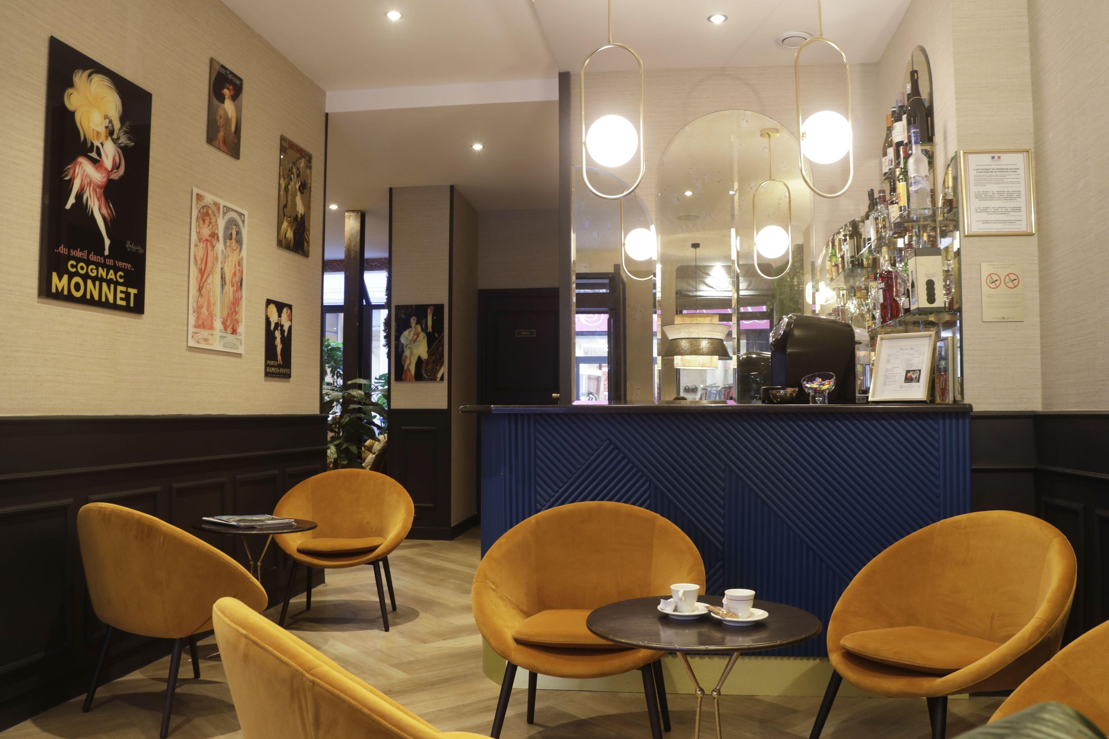 Moris Grands Boulevards Parigi