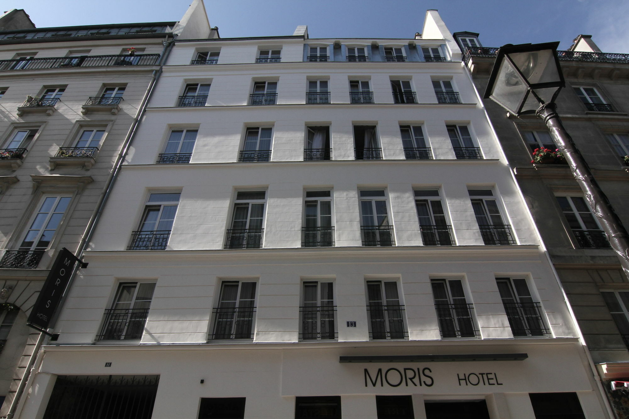 Hotel Moris Grands Boulevards Parigi